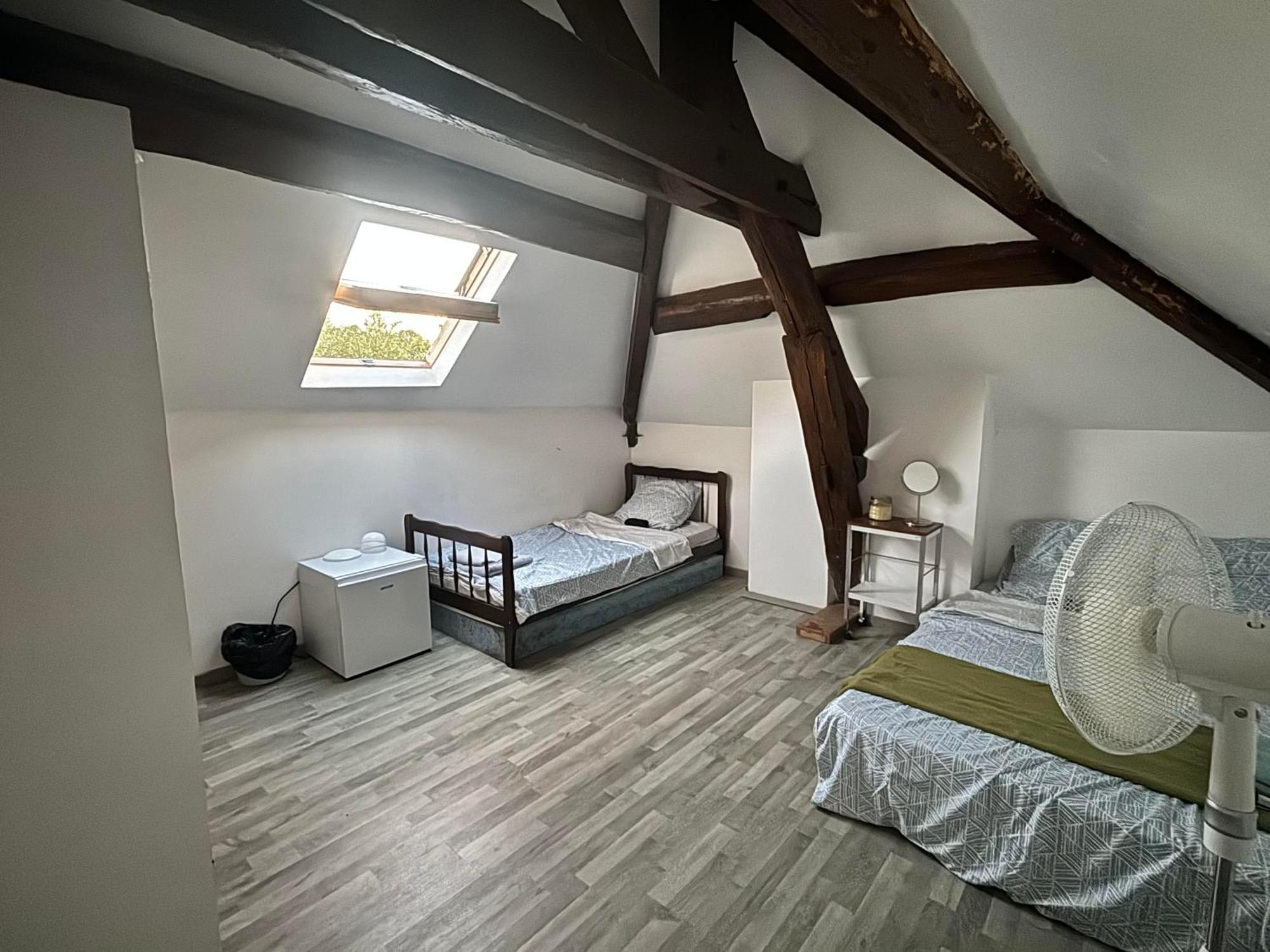 Endroit Charmant Coulommiers Exterior photo